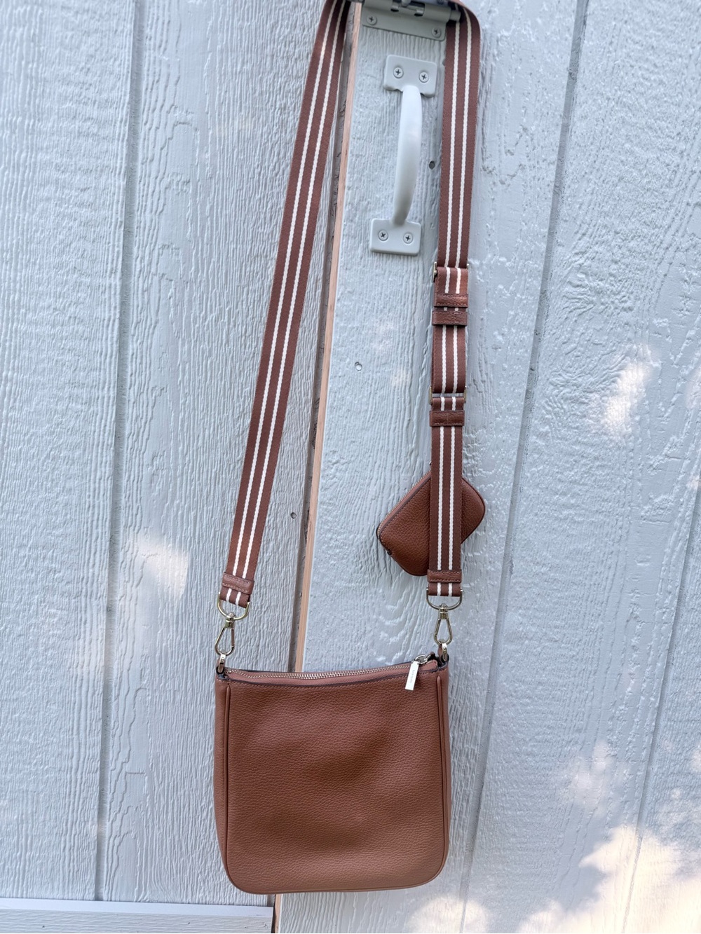 kate spade Brown Crossbody Bag with Custom hand painted Lion King scene - Picture 6 of 9